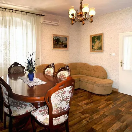 By The Sea - 15752 Трогир